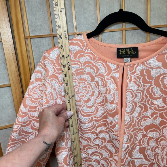 Bob Mackie Wearable Art Peach Floral Textured Jacket Cardigan Small Cropped - Picture 8 of 9